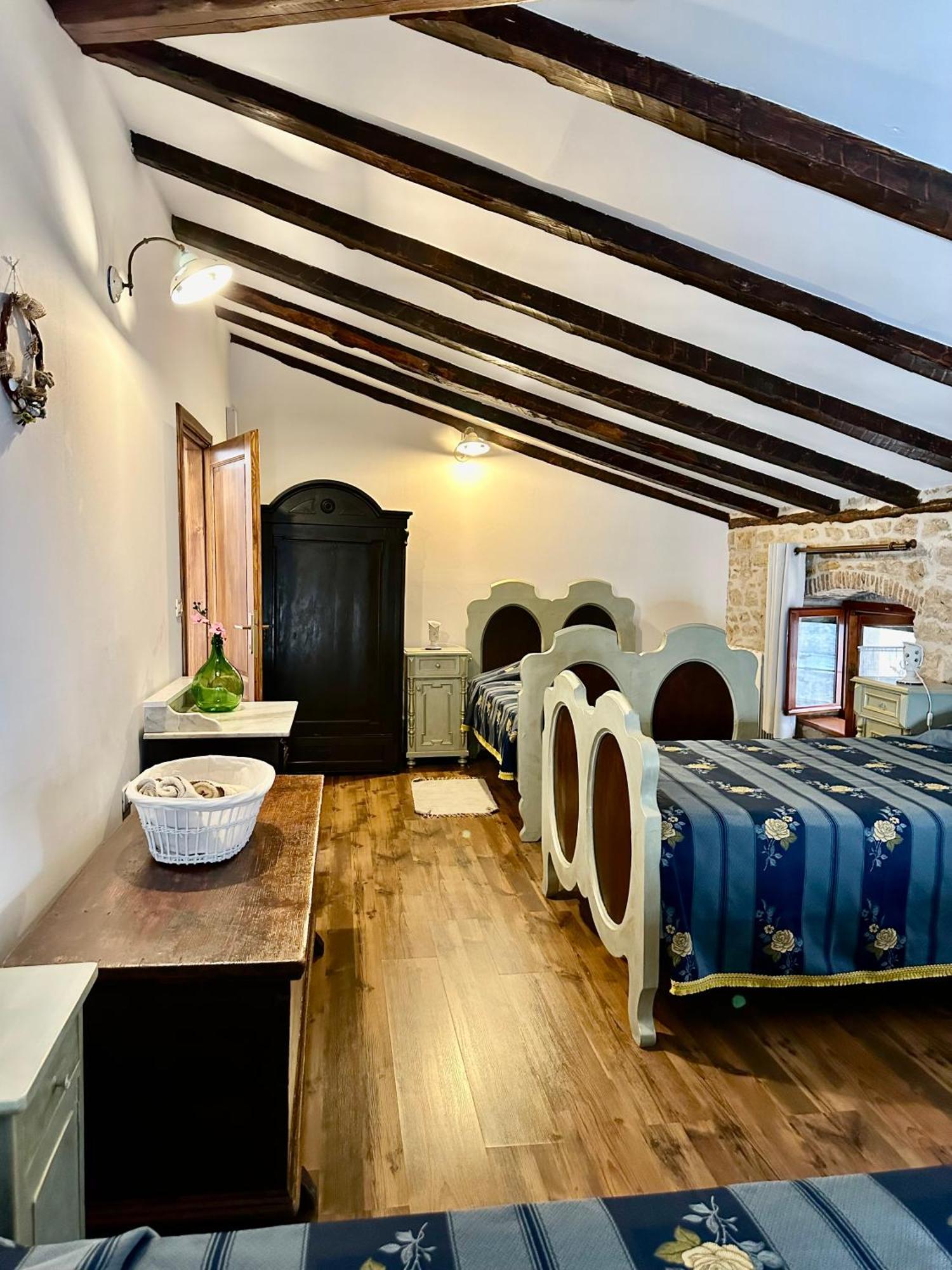 Rural Apartments Ritossa Vizinada Ngoại thất bức ảnh